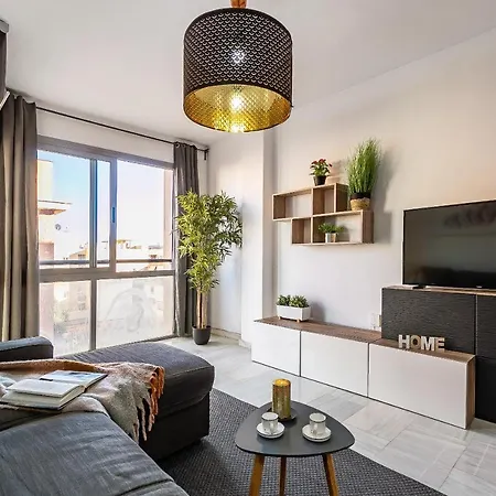 Premium Penthouse With Roof Terrace And Parking In Carlos Haya * Malaga