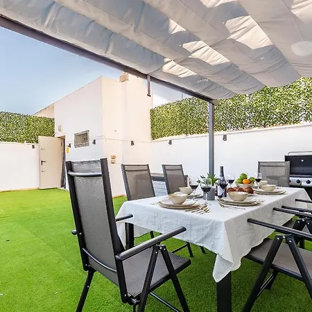 Apartment Premium Penthouse With Roof Terrace And Parking In Carlos Haya *