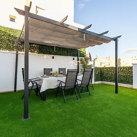 Premium Penthouse With Roof Terrace And Parking In Carlos Haya Malaga